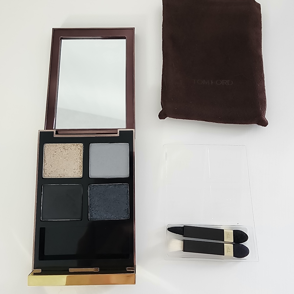 Tom Ford Eyeshadow Quad - Titanium Smoke